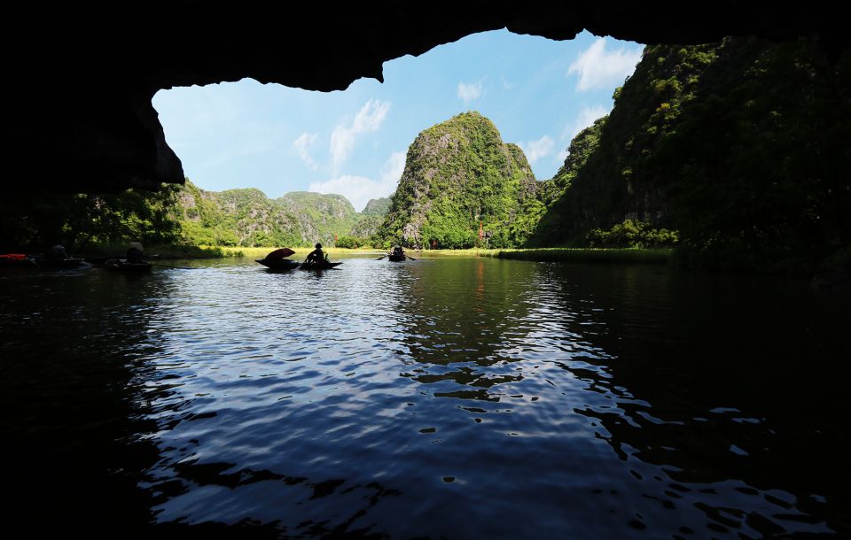 From Hanoi: 2-Day Ninh Binh Tour with Accommodation & Meals - Getting Oriented: Small Group, Straightforward Pacing