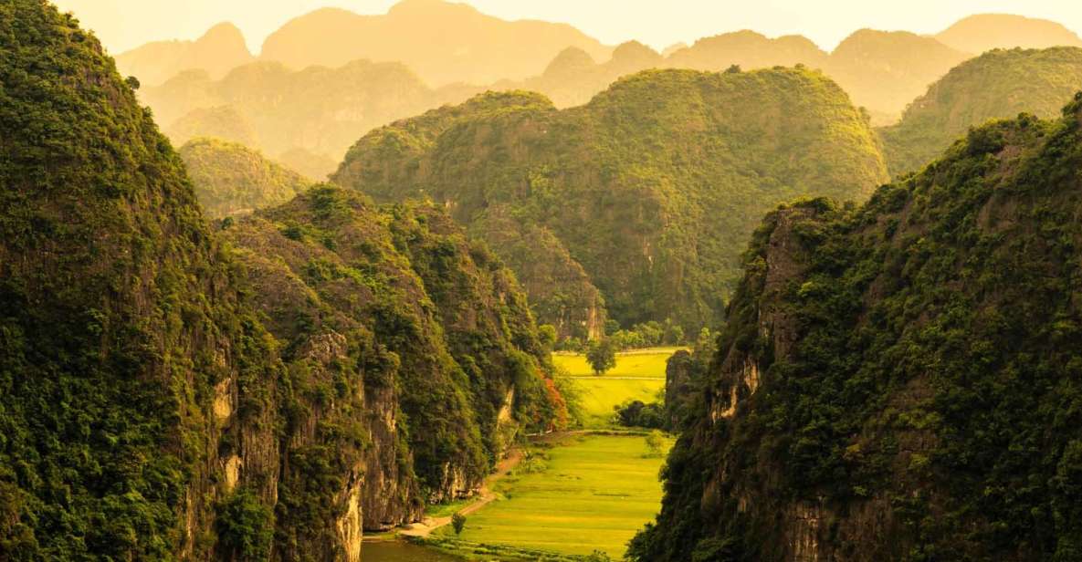 From Hanoi: 2-Day Ninh Binh Tour with Accommodation & Meals - Day 2: Van Lam Market, Bich Dong Pagoda, and Tam Coc or Trang An