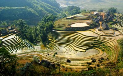 From Hanoi: 2-Day Sapa Cultural Exchange Tour with Homestay - Day 1 hike: Y Linh Lo to Ta Van through the Muong Hoa Valley