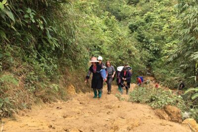 From Hanoi: 2 Days Luxury Sapa Trek & Fansipan Peak with Dcar - Day two start: breakfast, checkout, and your Fansipan choice