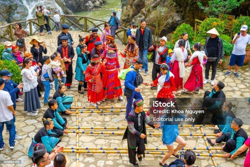 From Hanoi: 2-Days Sapa Trek Lao Chai/Cat Cat, Fansipan Peak - Stilt houses, daily life, and photo stops that feel natural