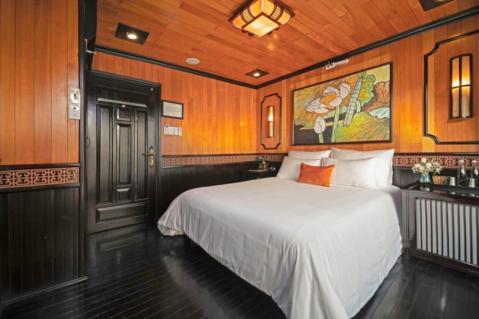 From Hanoi: 2D1N Ha Long Bay by Arcady Boutique Cruise - Who this 2D1N Ha Long cruise is best for