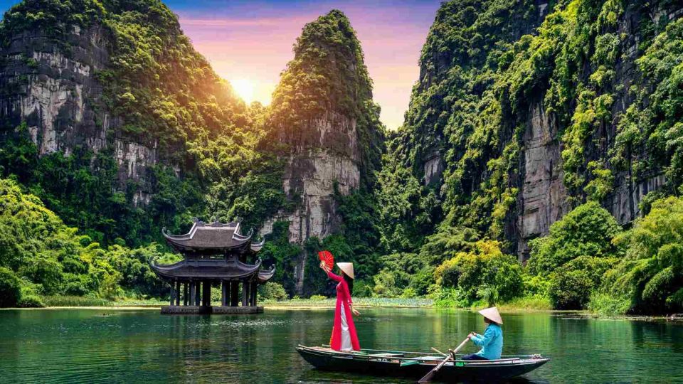 From Hanoi: 3-Day Luxury Tour Ninh Binh & Ha Long Bay Cruise - Day 1: Hanoi to Ninh Binh, Hoa Lu Temples, and Trang An Caves