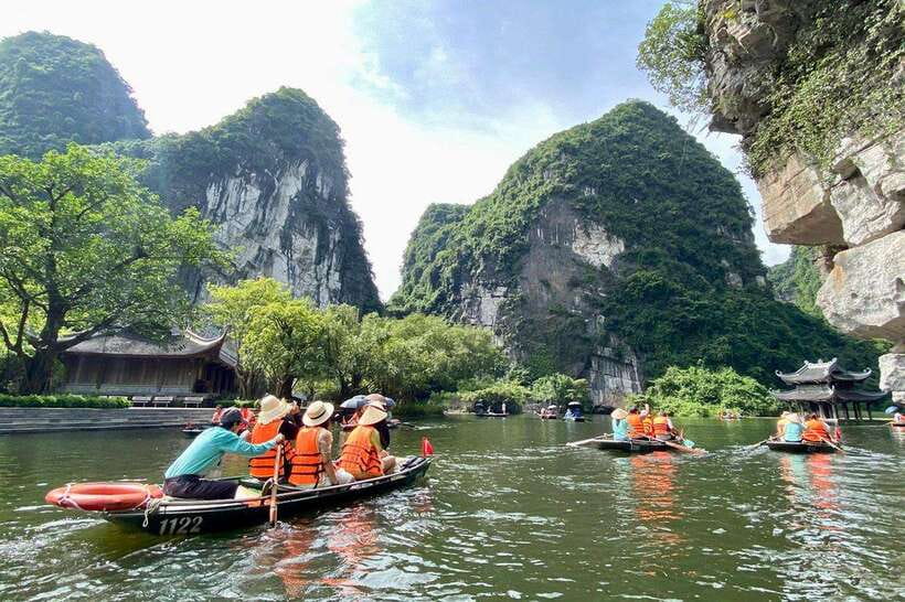 From Hanoi: 3-Day Sapa, Fansipan, Ninh Binh Tour with Meals - Price and value: what $260 really buys you (and what costs extra)
