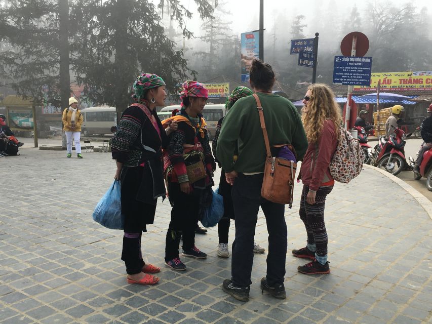 From Hanoi: 3-Day Sapa Trekking with Limousine Transfer - Day 1: Cat Cat Village and a Gentle Start at 4 km