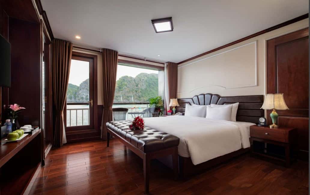From Hanoi: 3D2N Ninh Binh & Ha Long - Lan Ha Bay Cruise - Trang An UNESCO by bamboo boat, plus Mua Caves for big Tam Coc views