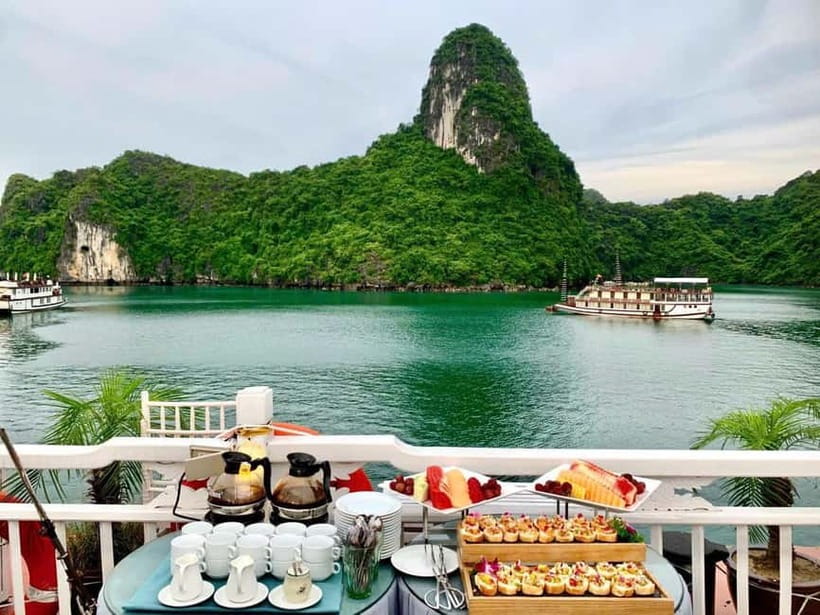 From Hanoi : 4-day Ninh Binh-Halong Bay Cruise with Balcony - Lodging and cruise cabins: balcony comfort is the real upgrade