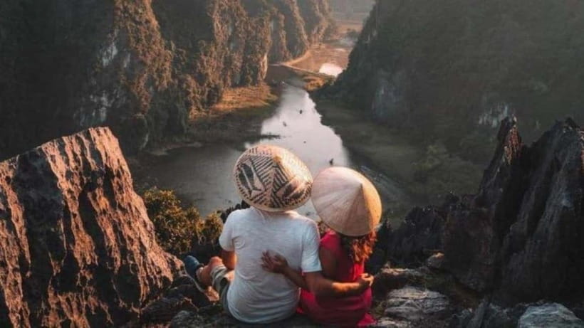 From Hanoi : 4-day Ninh Binh-Halong Bay Cruise with Balcony - Day 2 in Ninh Binh: your free time day (and why it matters)