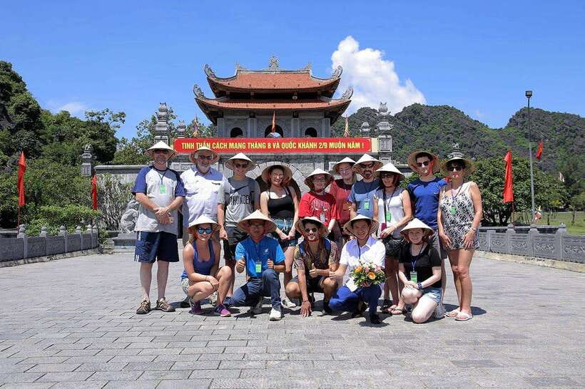 From Hanoi: 5-Day Sapa, Ninh Binh, Ha Long Bay Cruise - Ninh Binh to Ha Long Bay: Limousine Ride, Caves, Titop, and Cruise Night Fun