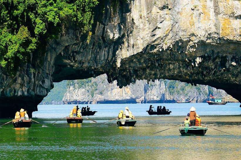 From Hanoi: 5-Day Sapa, Ninh Binh, Ha Long Bay Cruise - Fansipan Cable Car Day: The View Pays Off
