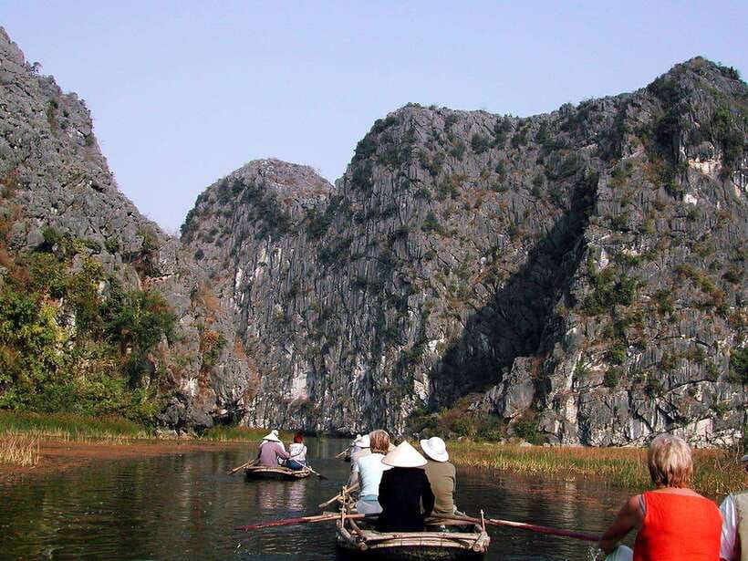 From Hanoi: Bai Dinh, Trang An Mua Cave - A Scenic Day Tour - Trang An Landscape Complex: UNESCO caves from a wooden boat