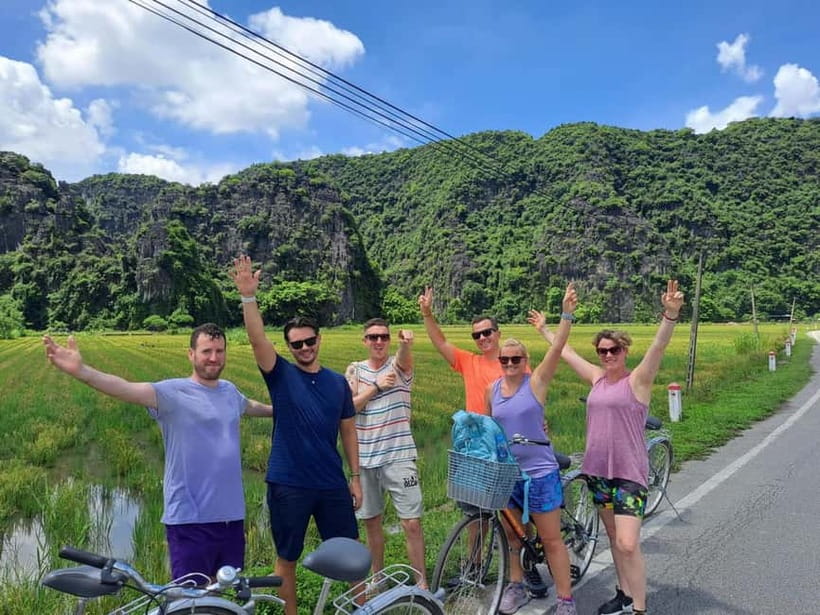 From Hanoi: Bai Dinh,Trang An and Mua Cave Trip - Bai Dinh Pagoda: Records, Scale, and What You’ll Actually See