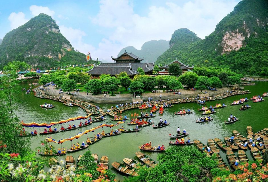 From Hanoi: Bai Dinh,Trang An and Mua Cave Trip - Trang An UNESCO Boat Caves: The Quiet Part of the Day