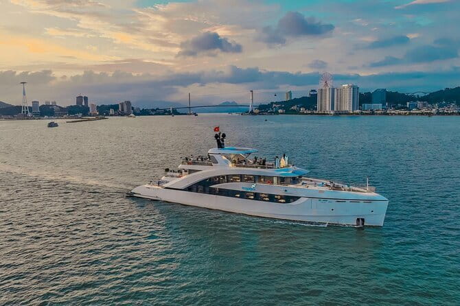 From Hanoi: Best Halong 5-Star Day Cruise, Buffet Lunch,Limousine - Luon Cave area: kayaking or rowboat—or the relaxing alternative