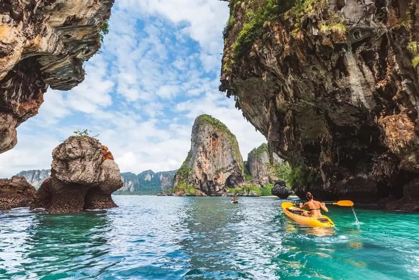 From Hanoi: Explore Ha Long Bay In Full Day - Hon Trong Mai: the love-story rock stop for couples
