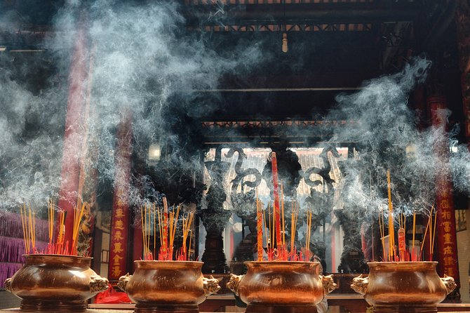 From Hanoi: Full-Day City Tour with Hoa Lo Prison |Optional Lunch - Ho Chi Minh Mausoleum Area: What You See When It’s Closed