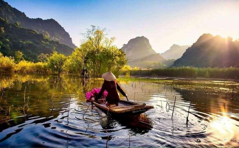 From Hanoi: Full-Day Perfume Pagoda Group Tour with Lunch - Morning Pickup and the Old Quarter to Perfume Pagoda Route