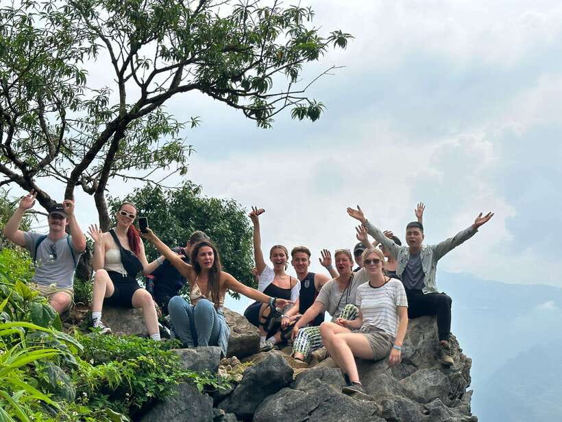 From Hanoi: Ha Giang Loop 3-Day Tour Self-Sriving/Easy Rider - Lung Tam textiles, Quan Ba Town, and the return via Sky Gate