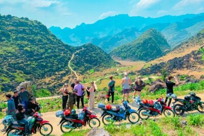 From Hanoi - Ha Giang Loop Motorbike Adventure Tours - Day 1: Bac Sun Pass, Quan Ba Heaven Gate, and Dong Van Town’s Old-School Charm