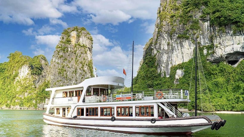 From Hanoi: Halong Cruise With Lunch & Come Back Hanoi Early - 4-Hour Superior Cruise: Lunch, Sundeck Break, and the Flow of the Day
