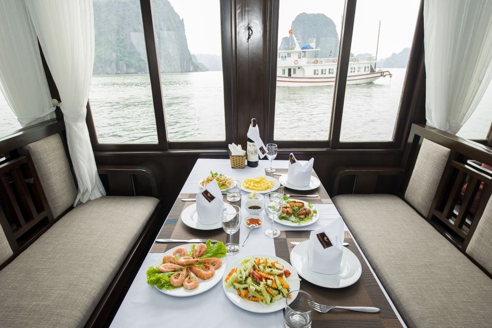 From Hanoi: Halong day trip, Route 2, 6hours, Small group - The seafood lunch on board: included value and vegetarian planning
