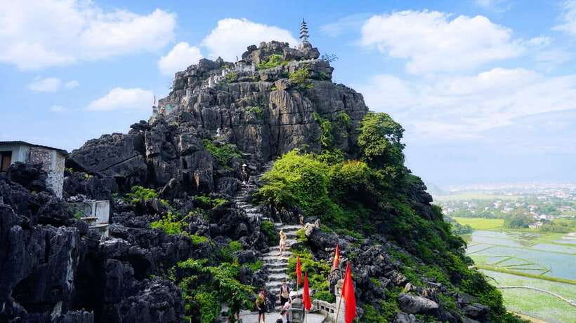 From Hanoi: Hoa Lu/Bai Dinh-Tam Coc/Trang An-Mua Cave Tours - Transport, Group Size, and Comfort on the Road