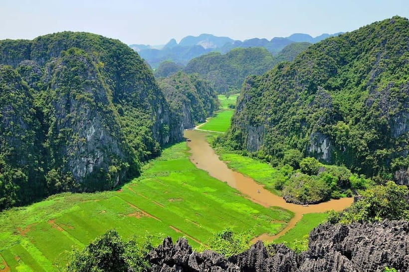 From Hanoi: Hoa Lu, Bai Dinh, Trang An, Tam Coc and Mua Cave - Should you book this Ninh Binh day trip?