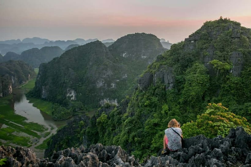 From Hanoi: Hoa Lu, Bai Dinh, Trang An, Tam Coc and Mua Cave - How this Hanoi-to-Ninh Binh day really works