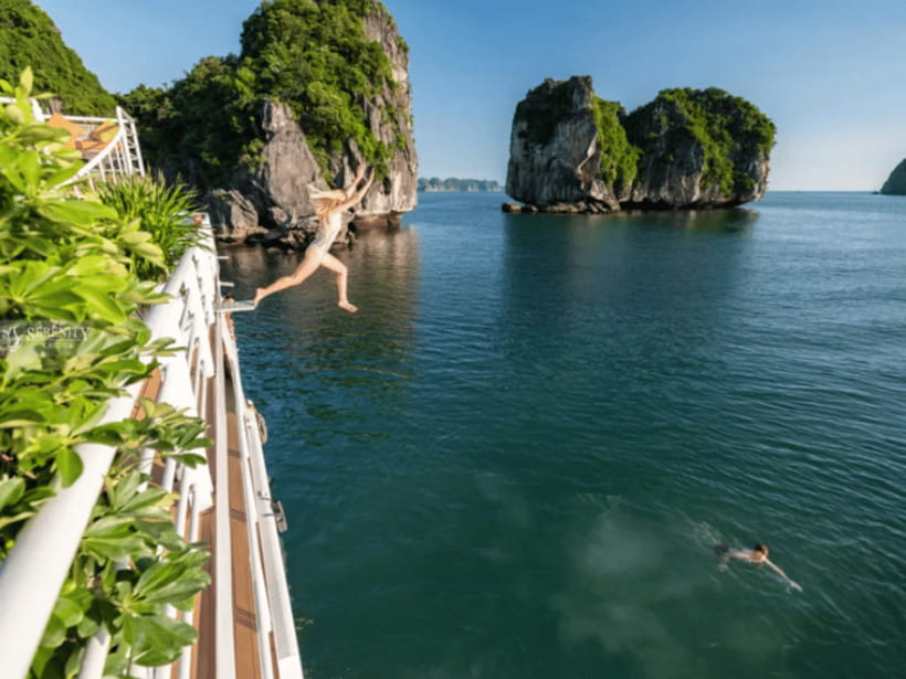 From Hanoi: Lan Ha Bay and Cat Ba Island Cruise with Lunch - Getting From Hanoi Old Quarter to Cat Ba: Expect Travel Time