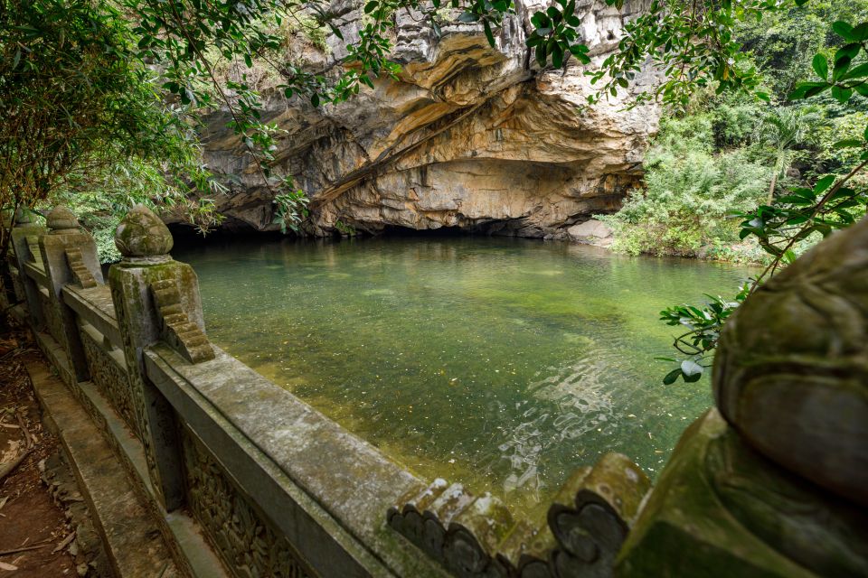 From Hanoi: Mua Cave - Tam Coc Full Day Tour - Tam Coc by sampan: three caves (Hang Ca, Hang Hai, Hang Ba)
