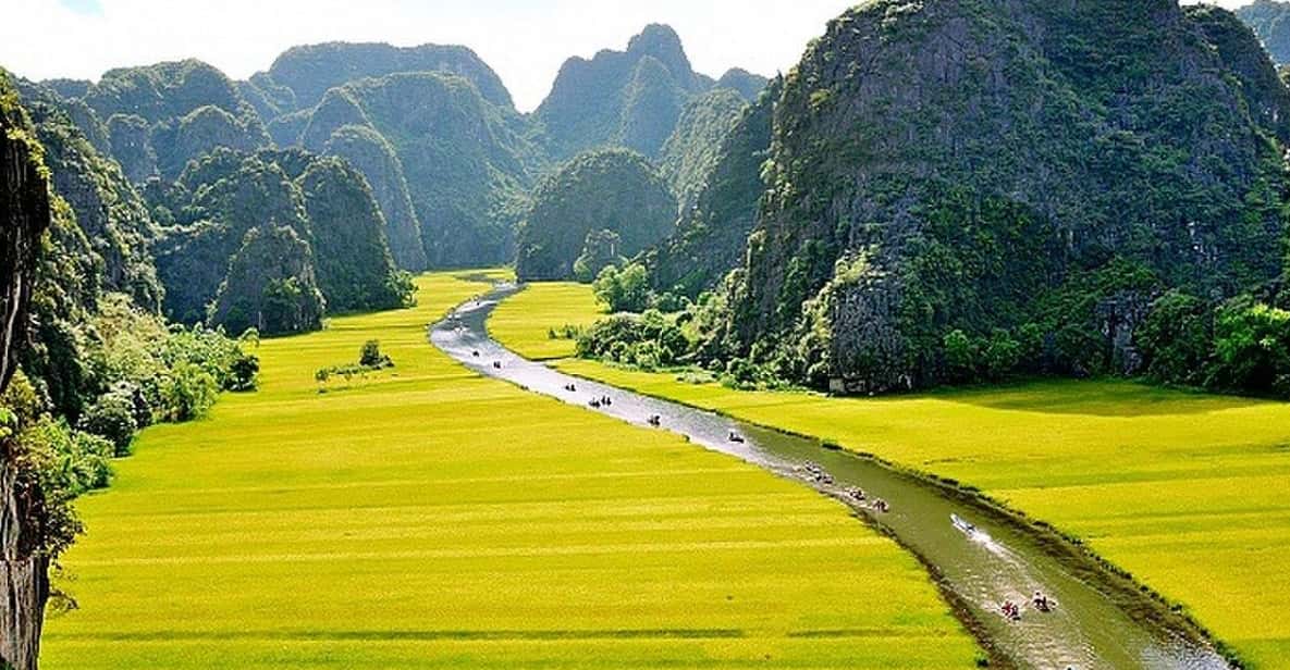 From Hanoi: Ninh Binh, Hoa Lu, Tam Coc and Mua cave - Mua Cave and the view from Lying Dragon Mountain