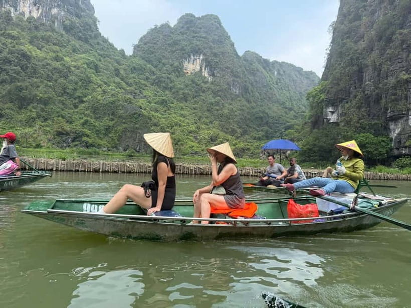 From Hanoi: Ninh Binh, Hoa Lu, Tam Coc, & Mua Cave Day-Trip - Lunch in Ninh Binh: Included Buffet With Real Options