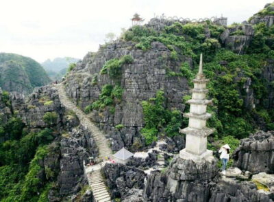 From Hanoi: Ninh Binh, Hoa Lu, Trang An and Mua Cave Trip - Bike ride through the countryside village (or skip it)