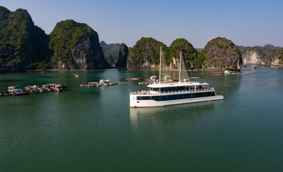 From Hanoi or Halong: Halong Bay Day Cruise - Cooking demonstration and sunset party: culture you can taste, music you can relax to