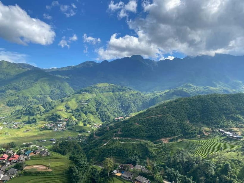 From Hanoi: Sapa 2D1N Homestay overnight by Morning bus - Arrival in Sapa town: brief orientation, then right into the walking