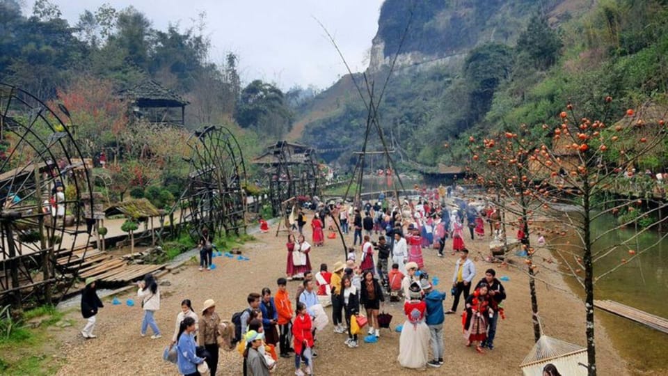From Hanoi: Sapa 3D2N – Cat Cat Village, Fansipan Peak,Moana - Moana View in Sapa: fun check-ins, but not a full tour stop