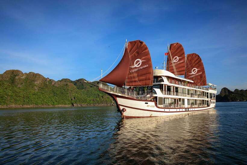From Lan Ha Bay: 3-Day 2-Night Cruise with Meals & Kayaking - Day 2 in Lan Ha: Viet Hai Village Cycling, Fish Farms by Kayak