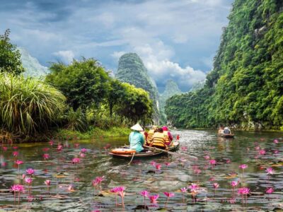 From Ninh Binh : Hoa Lu, Bich Dong, Trang An, Mua Cave Tour - Bich Dong Pagoda: Three Levels on Limestone, With Lotus Pond Calm