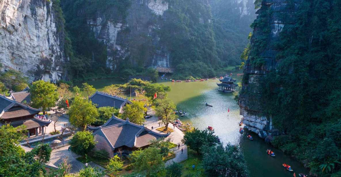 From Ninh Binh: Hoa Lu,Trang An,Mua Cave, Full Day Tour - Hoa Lu Ancient Capital: Dinh King and Le King Temples