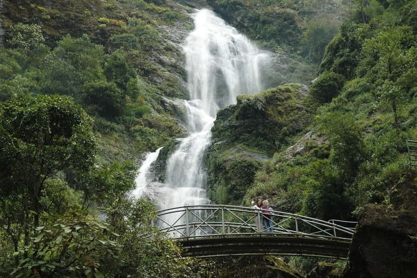 From Sapa: Glass Bridge and Silver Waterfall Group Tour - What costs extra at Rong May (and what doesn’t)