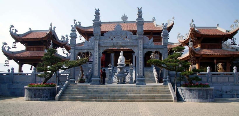 From Sapa:Cable Car Ticket To Fansipan Legend & Car Transfer - 9-storey waterfall and the paths you’ll walk between