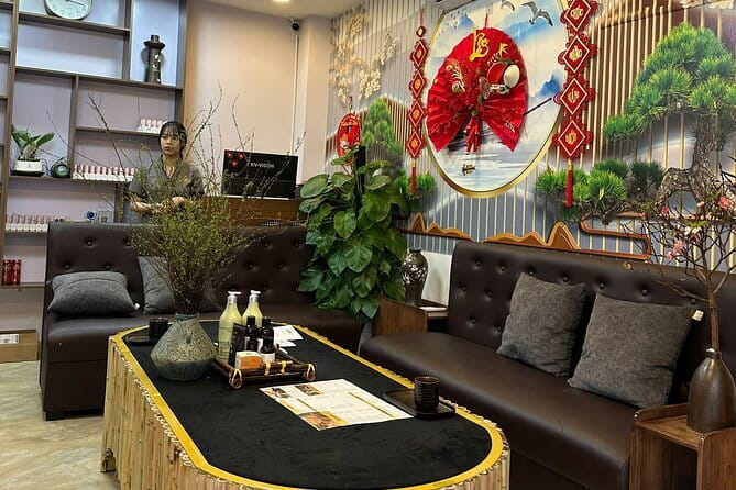 Full Body Combo with Aromatherapy or Deep Tissue treatment - Getting the full-body relief in about 1 hour