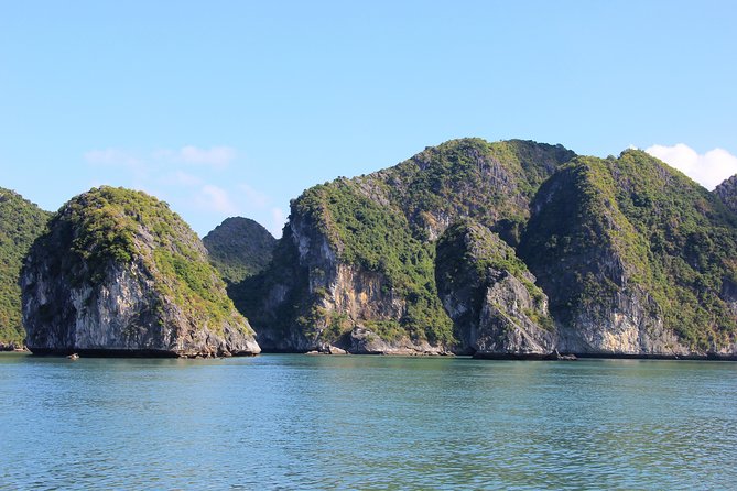 Full day boat trip with Cat Ba Captain Jack to Lan Ha Bay and Ha Long Bay - What to pack for a day on the karst water