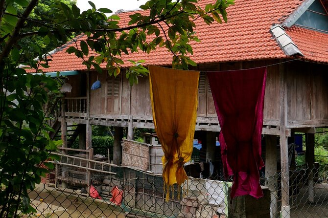 Full-Day Cycling & Handcraft Workshop in Mai Chau Valley - Afternoon cycling: another 4 hours of countryside time