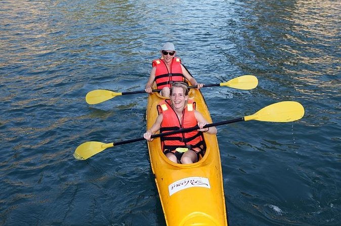 Full-Day Halong Bay Tour Including Kayaking from Hanoi - Guides and On-the-Water Service: Usually Personal, Sometimes Not