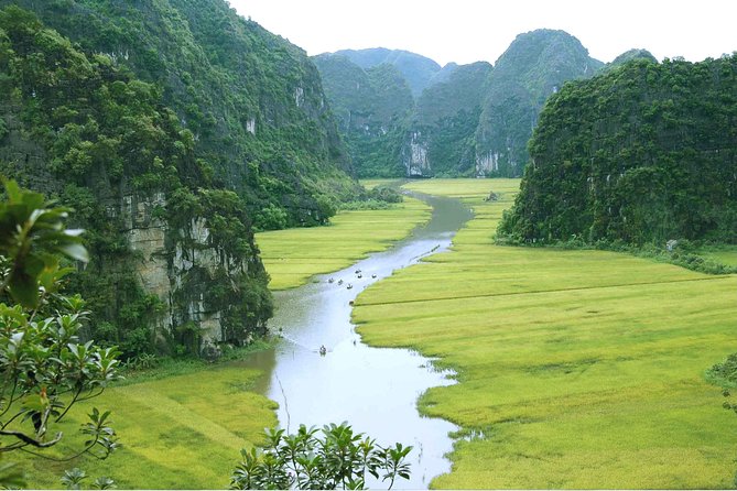 Full day Hoa Lu, Tam Coc and Mua Cave by Limousine from Hanoi - Why this Hoa Lu–Tam Coc–Mua Cave day works so well