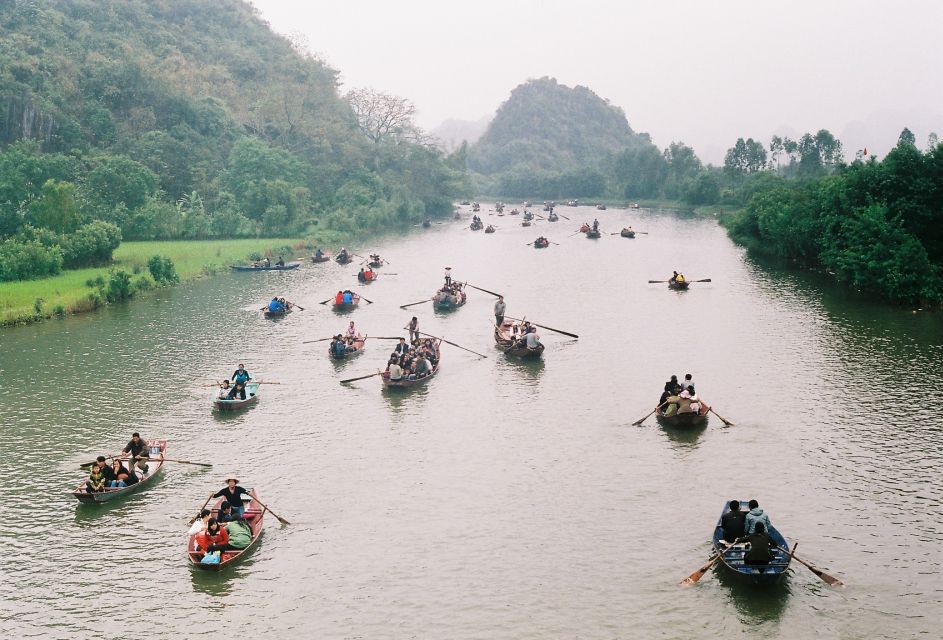 Full-Day Perfume Pagoda Private or Small-Group Tour - Huong Tich Cave access: stairs, heat, and your best strategy