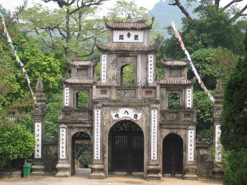 Full-Day Perfume Pagoda Private or Small-Group Tour - Small-group tour feel: the upsides and the reality checks