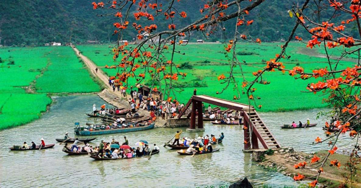 Full Day to Perfume Pagoda - Trek up to Huong Tích Cave: your walk, your pace