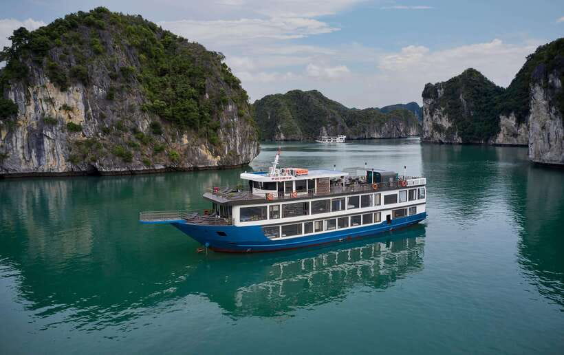 Ha Long Bay: 2-Day Tour with La Pandora Boutique Cruise - Pickup in Hanoi Old Quarter: getting to the bay without stress